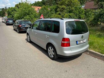 Vw Touran 2.0tdi 103kw DSG - 7