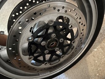 Originál kola s pneu Kawasaki ZZR 1200 - 7