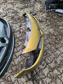 Renault Clio 3 přední nárazník - 7