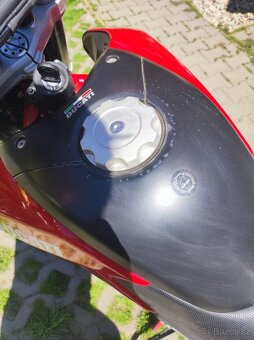 Ducati Hypermotard 1100 - 7