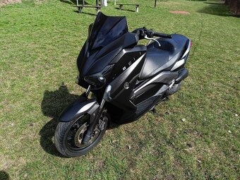 Yamaha Xmax 125 - 7