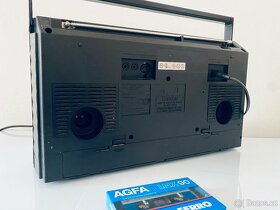Radiomagnetofon Toshiba RT 6015, rok 1985 - 7