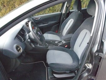 ŠKODA SUPERB 2,5TDi120kw,r.v.2004,ELEGANCE,ŠÍBR,XENONY,KŮŽE - 7