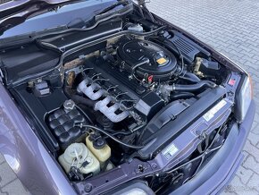Mercedes-Benz R129 300 SL – Ikona stylu a inženýrství z prvn - 7