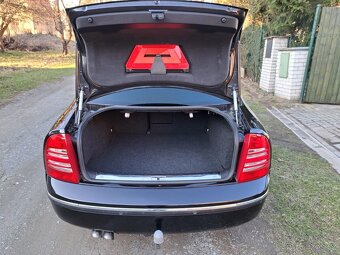 Škoda Superb 2,0 TDI 103 kW Elegance - 7