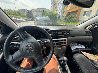 Toyota Corolla 1.4 VVT-i 71kW kombi - 7