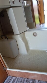 Karavan - Obytný přívěs KNAUS - 7