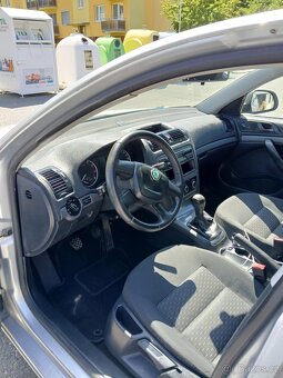 Prodám Škoda Octavia 1.4, r.v. 2011 - 7