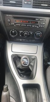 BMW 3 e91 320d individuál, nova technická, panorama - 7