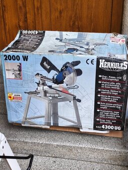 Prodám VELKOU NEPOUŽITOU pokosovou pilu s posuvem Herkules K - 7