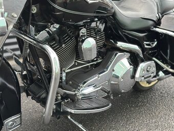 H-D Road King - 7