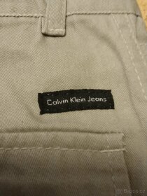 Chlapecké bavlněné kalhoty Calvin Klein Jeans velikost 104. - 7