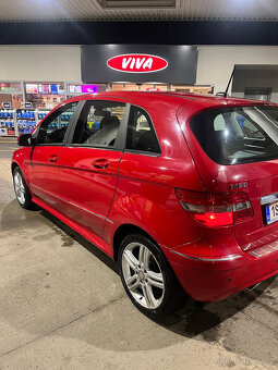 Mercedes B160 jen 63 tis. - 7