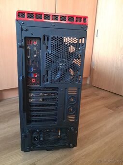 Herní PC NZXT. - (big tower) - 7