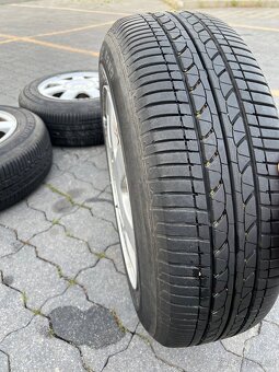 Originální ALU VW 5x112 R15 - pneu 6-7mm - 7
