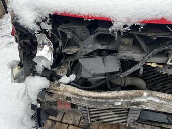 Prodám havarovaný Renault Clio Grandtour 1.2 benzín (55 kW), - 7