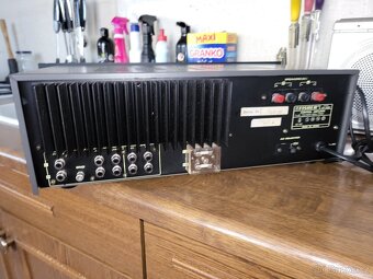 Prodám super zesík FISHER-CA-7000, starý, poctivý zesilovač, - 7