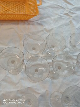 prodám sklo a porcelán - 7