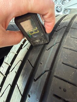 Hankook 205/60 16 7mm - 7