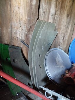 Díly na pluh privát - 7