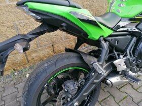 Kawasaki Ninja 650, ČR - 7