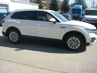 Volkswagen Touareg 3.0TDI 170kW - 7
