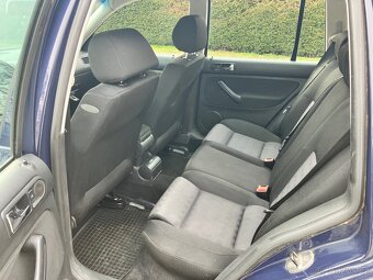 Volkswagen Golf Variant 1.9 TDI, 74 kW, rok 2006 - 7