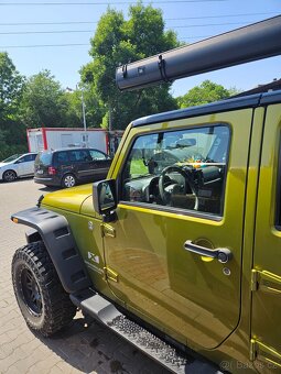 Jeep Wrangler Unlimited - 7
