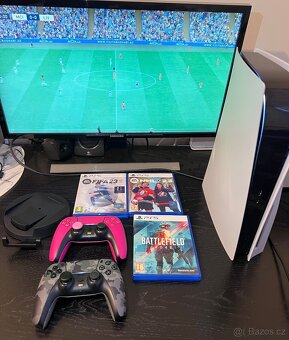 PS5 s mechanikou + dva ovladače a 3 hry - 7