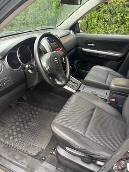 Suzuki Grand Vitara 2.0 4x4 - 7