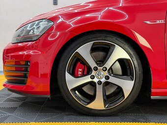 VW Golf 7 GTI Performance / 150.000Km /DCC/Dynaudio/Panorama - 7