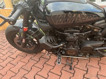 Harley Sportster 1250 S - 7