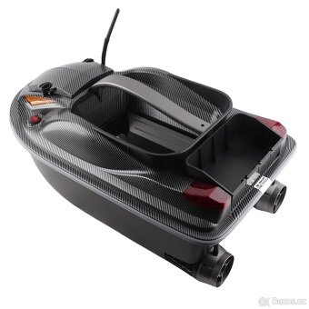 Zakrmovací, zavážecí loď na ryby - 7