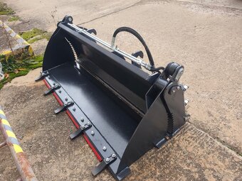 Kolový nakladač TH 922 - 7