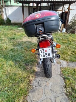 Prodám za dobrou cenu.Kawasaki Zephyr 550. - 7