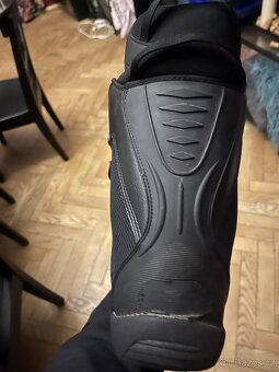 Nabízím zachovaly snowboard Set Silent SP. 157cm - 7