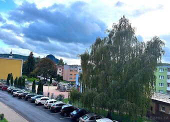 Pronájem bytu 1+1 v ulici Sídliště u Nového nádraží 708 v Bí - 7