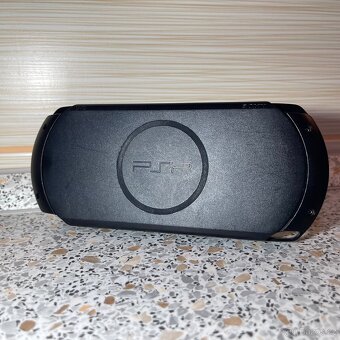 PSP STREET/ 30 HER/ 60GB KARTA - 7