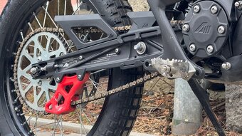 Malaguti XAM elektrické enduro SPZ - 7
