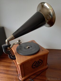Gramofon Roadstar - 7