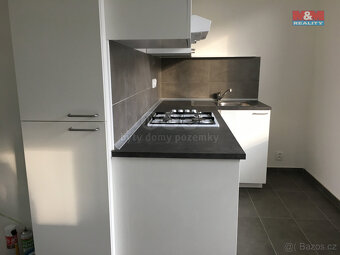 Pronájem bytu 1+1, 39 m², Ostrava, ul. Lumírova - 7
