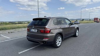BMW X5 40d E70 LCI - 7