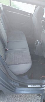 Golf 5 1,9 tdi 77kw - 7
