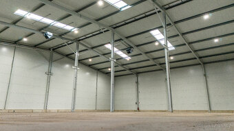 Pronájem skladovací haly o užitné ploše 1483 m², popř. 743 m - 7