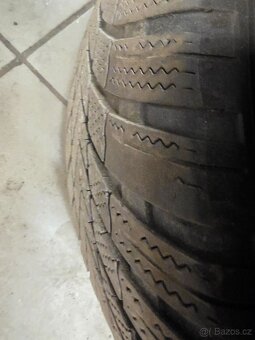 245/45R18 - 7