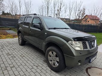 Nissan Pathfinder 2,5 DCi, 4X4,klima, 7 míst, tažné zařízení - 7