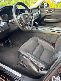 Volvo XC60 D4 AWD Momentum – 6/2018, Nez. top., tažné - 7