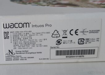 Grafický tablet Wacom Intuos Pro M (PTH-660) – výborný stav - 7