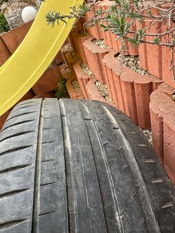 Pneu 225/50/17 - 7