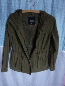 Zelená khaki parka na podzim vel.XS,zn.cropp, - 7